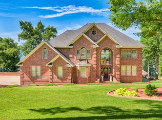 32 Southshore Ln, Conway, AR 72032