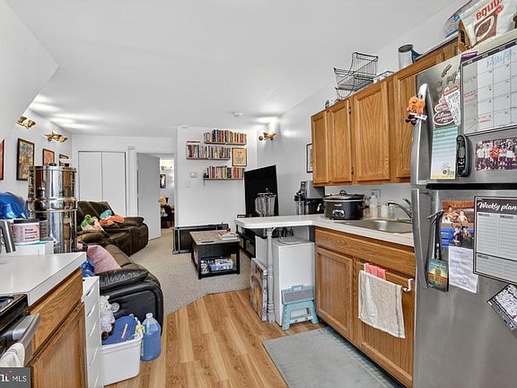 3rd image of 1418 S 8th St