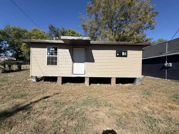 812 Younglove St, Hopkinsville, KY 42240