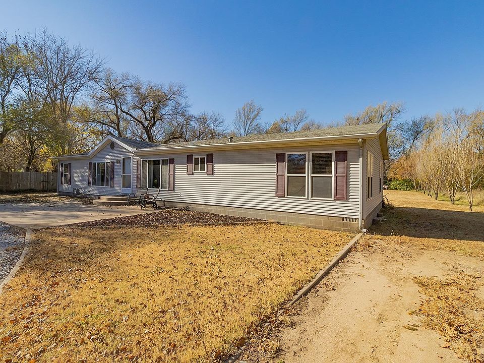 5635 N Seneca St, Wichita, KS 67204 Zillow