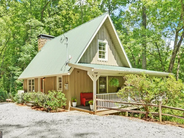 1520 Bear Gap Rd, Lakemont, GA 30552