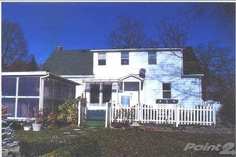 4th image of 523 W Cass St