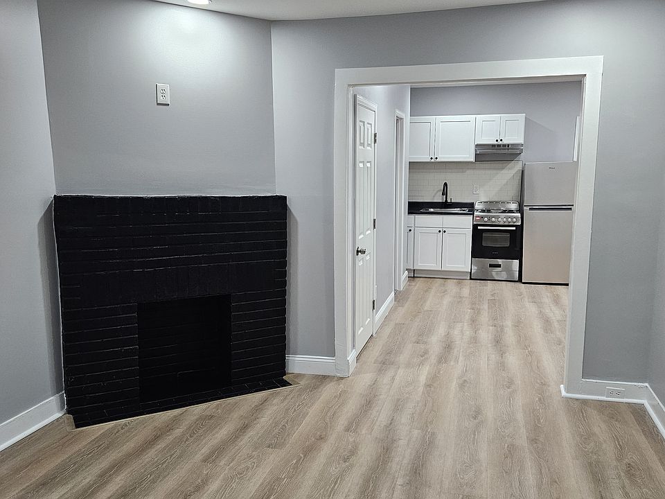 1st image of 115 W Chew Ave #A