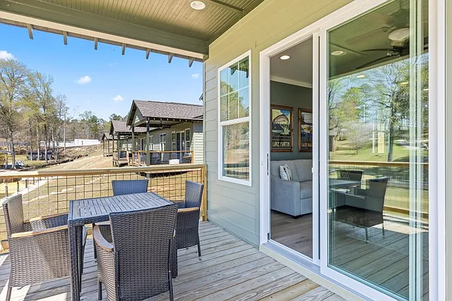 3284 Bay Pine Rd — Photo 22