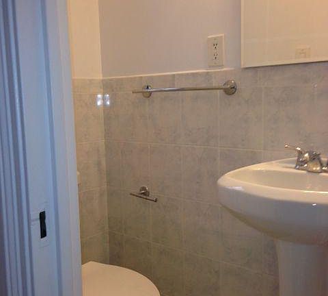 5th image of 17290 Highland Ave APT 5N