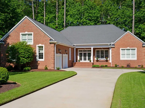 106 Pamlico Pl, Chocowinity, NC 27817