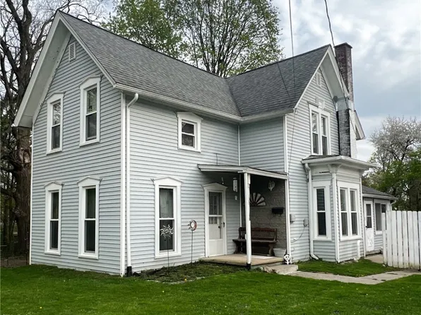 110 High St, Lodi, OH 44254