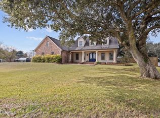 214 North Rd, Erath, LA 70533