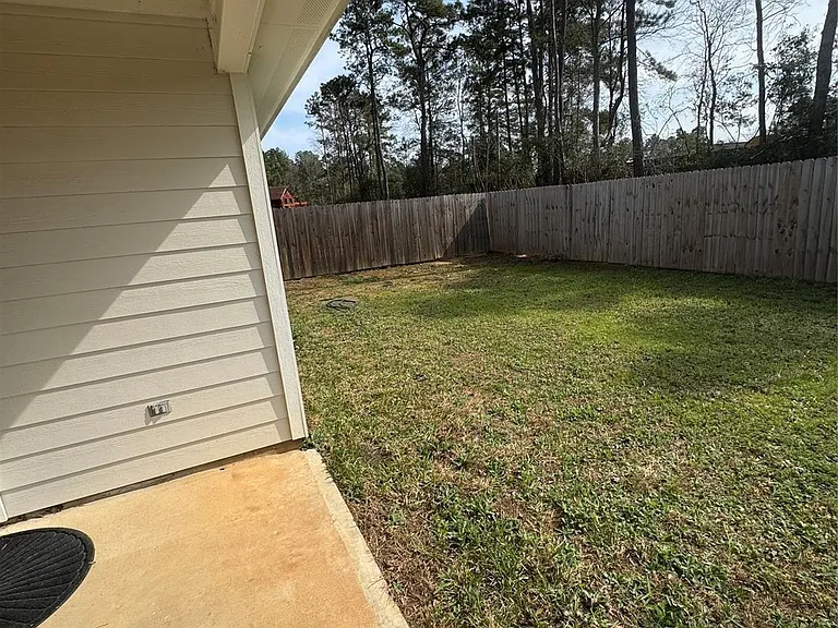 17706 Cedar Crest Dr — Photo 24