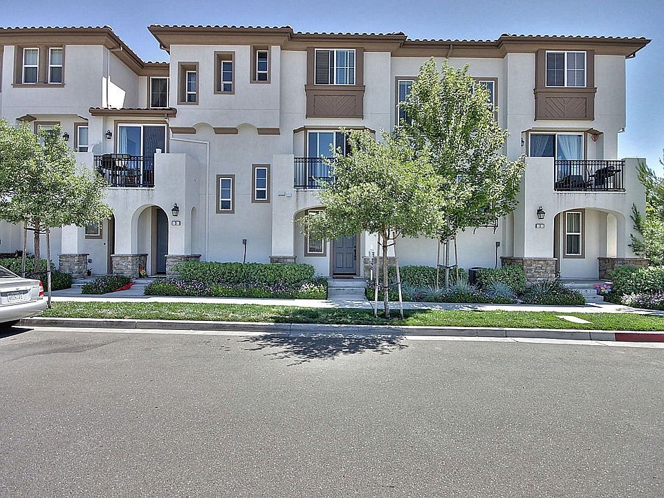 Welcome Home ........2833 Alnwick Ave., #2, Livermore