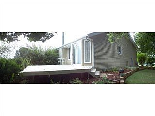 4th image of 888 Westridge Dr