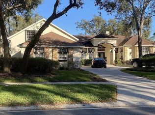 2560 Regal River Rd, Valrico, FL 33596