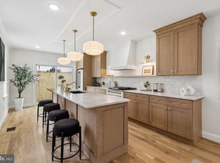 1731 Christian St, Philadelphia, PA 19146