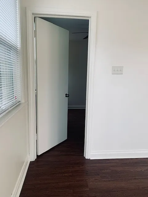 1 bed, 400 sqft, $1,100 — Photo 4