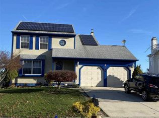 7 Gravel Bend Rd, Egg Harbor Township, NJ 08234