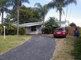 716 SW 4th St, Hallandale Beach, FL 33009