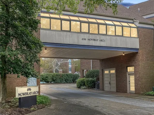 696 Mowbray Arch APT 100, Norfolk, VA 23507