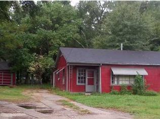 2519 Rowell St, Mobile, AL 36606