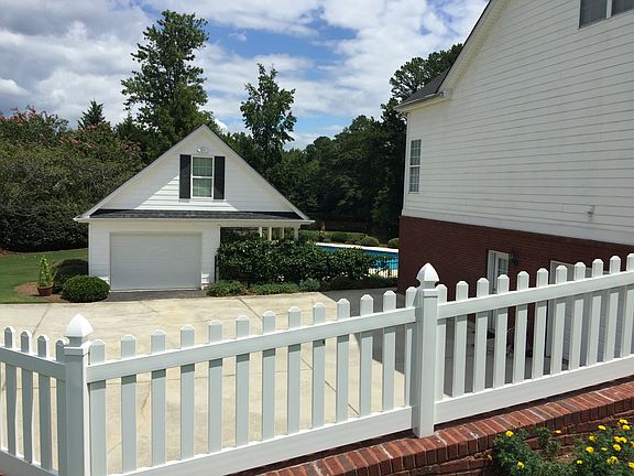 4th image of 5 Highland Park Way