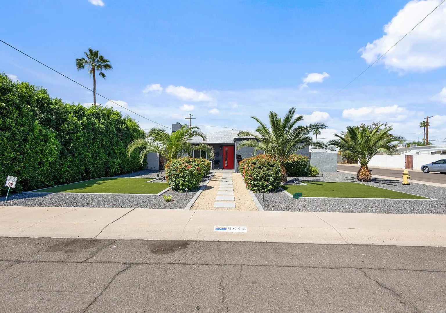 3 bed, 2.0 bath, 1756 sqft, $3,250 — Photo 3