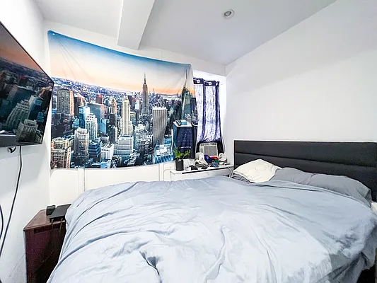 Rented by Compass | media 44