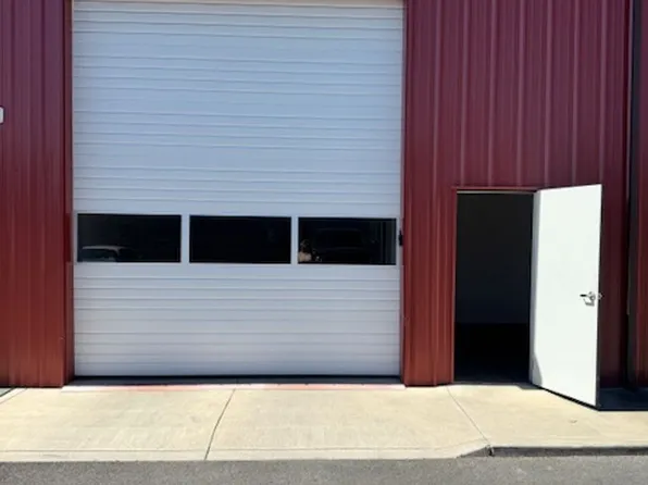 967 Lawnsdale 1-4, 967 Lawnsdale Rd #2, Medford, OR 97504