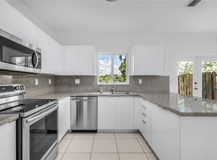 942 SW 147th Ct, Miami, FL 33194