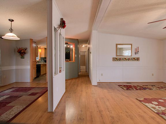 4th image of 67 Beaver Creek Dr