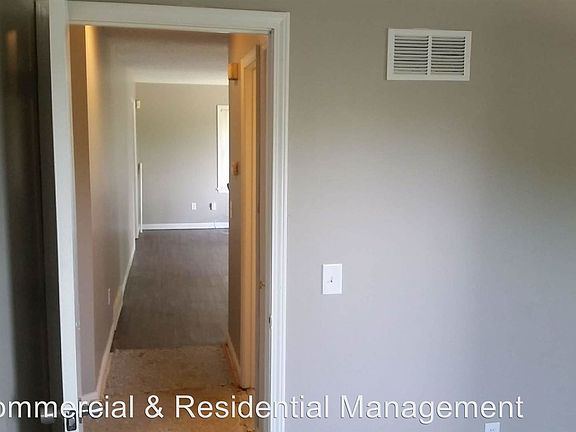 5th image of 2819 E 79th St