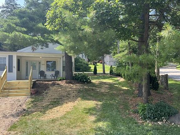 3rd image of 34123 Oakwood DRIVE