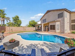 284 W Goldfinch Way, Chandler, AZ 85286
