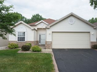 8184 Pointe Dr, Crown Point, IN 46307