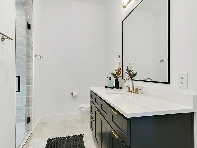 2506 Southland Dr — Photo 7
