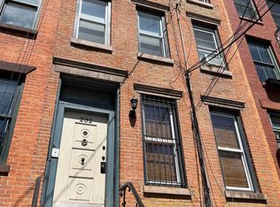 232 6th St #3, Jersey City, NJ 07302