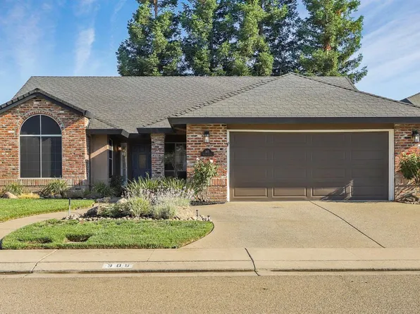305 Sparrow Ln, Lodi, CA 95240
