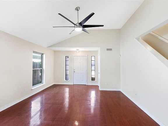 4th image of 6901 Black Wing Dr #6901