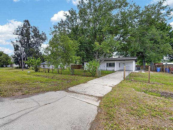 5th image of 204 7th Ave NW