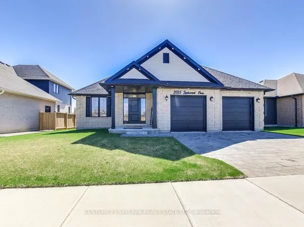 2033 Lockwood Cres, Strathroy Caradoc, ON N0L 1W0