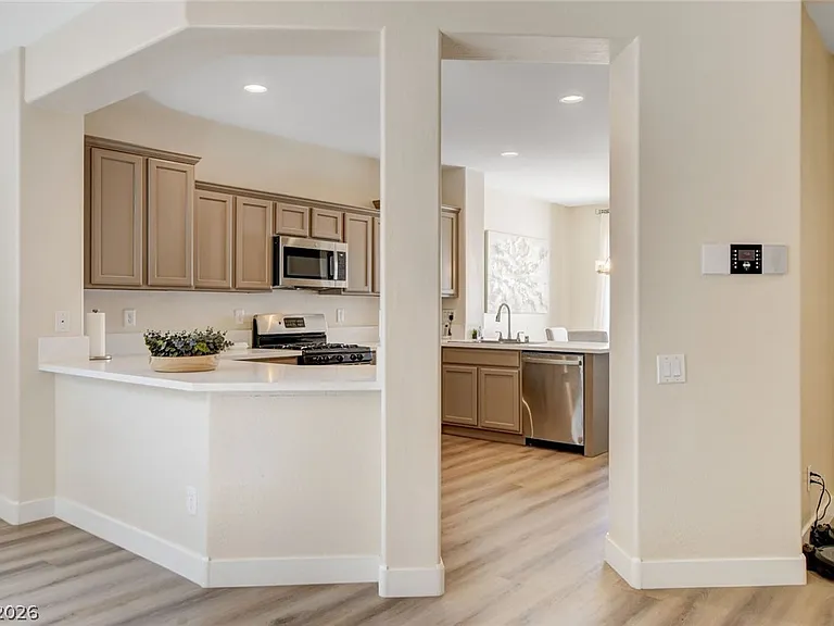 2649 Rue Marquette Ave — Photo 18