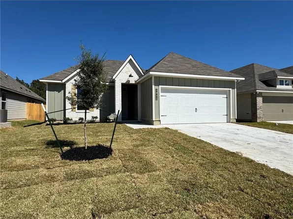 1902 Taggart Trl, Bryan, TX 77807