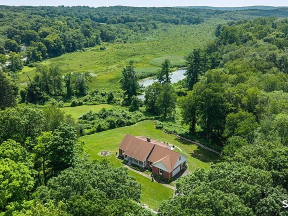5th image of 60 Shepard Hill Road