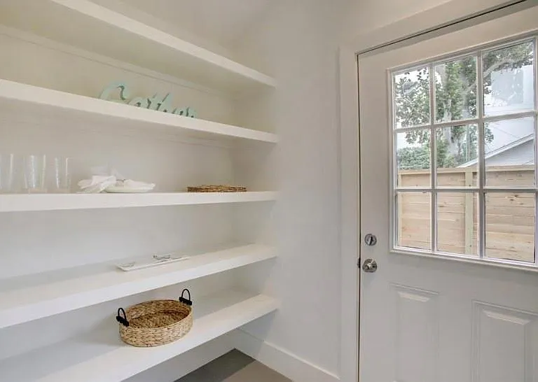 6109 N Main St — Photo 14