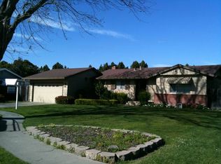 236 Chaucer Dr, Salinas, CA 93901