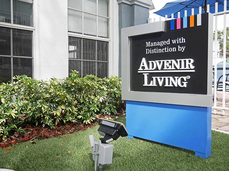 Advenir at University Park — Photo 15