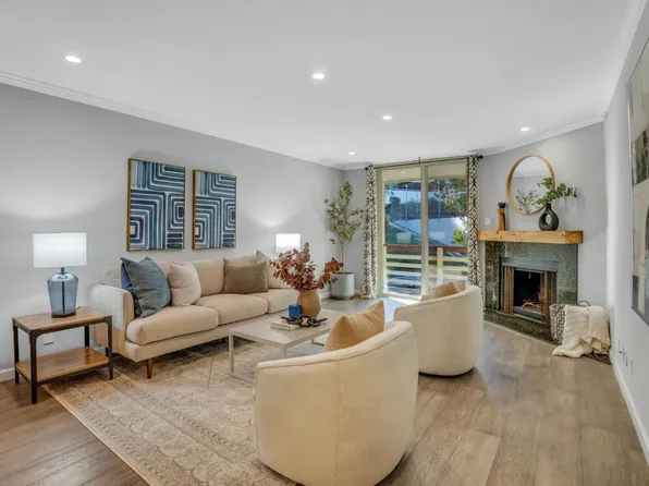 302 Philip Dr APT 209, Daly City, CA 94015