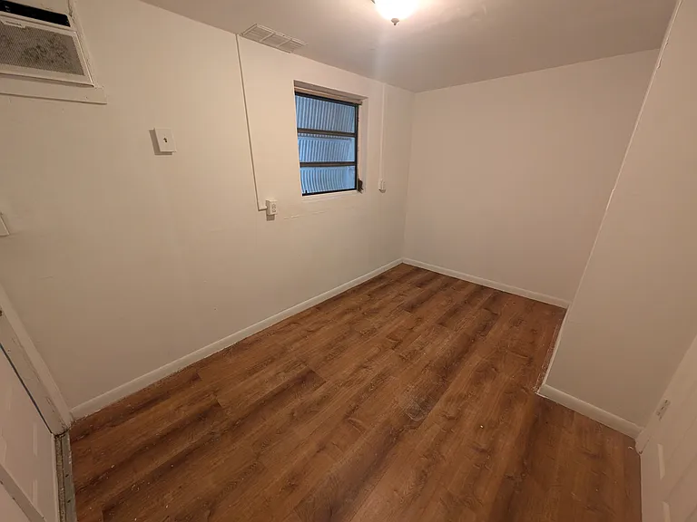 1245 NE 110th St #3 — Photo 6