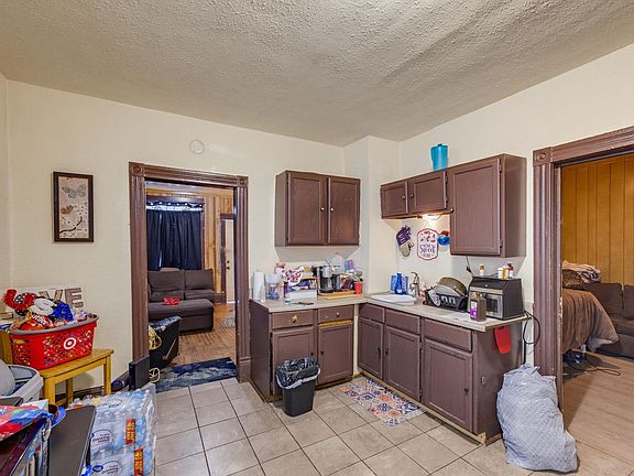 4th image of 2474 S 13th St