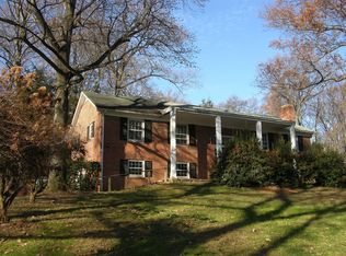 10308 Vale Rd, Vienna, VA 22181