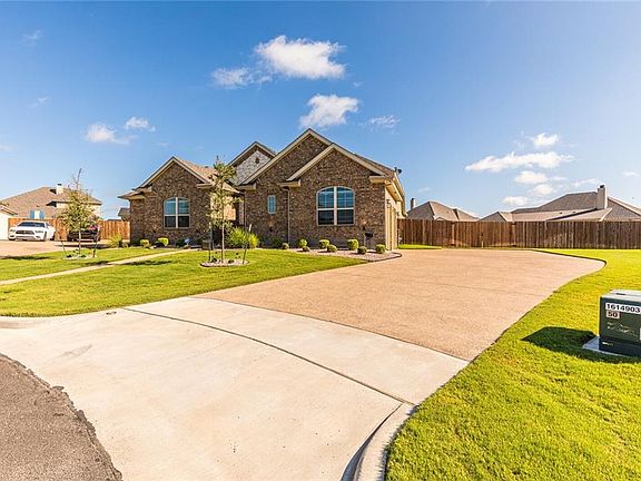 5th image of 405 Red Rock Ct