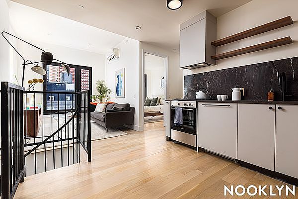 1st image of 250 Gold St #1271